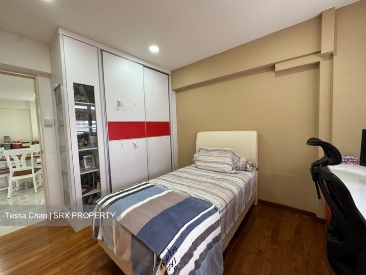 Blk 124 Geylang East Grove (Geylang), HDB 5 Rooms #488599841